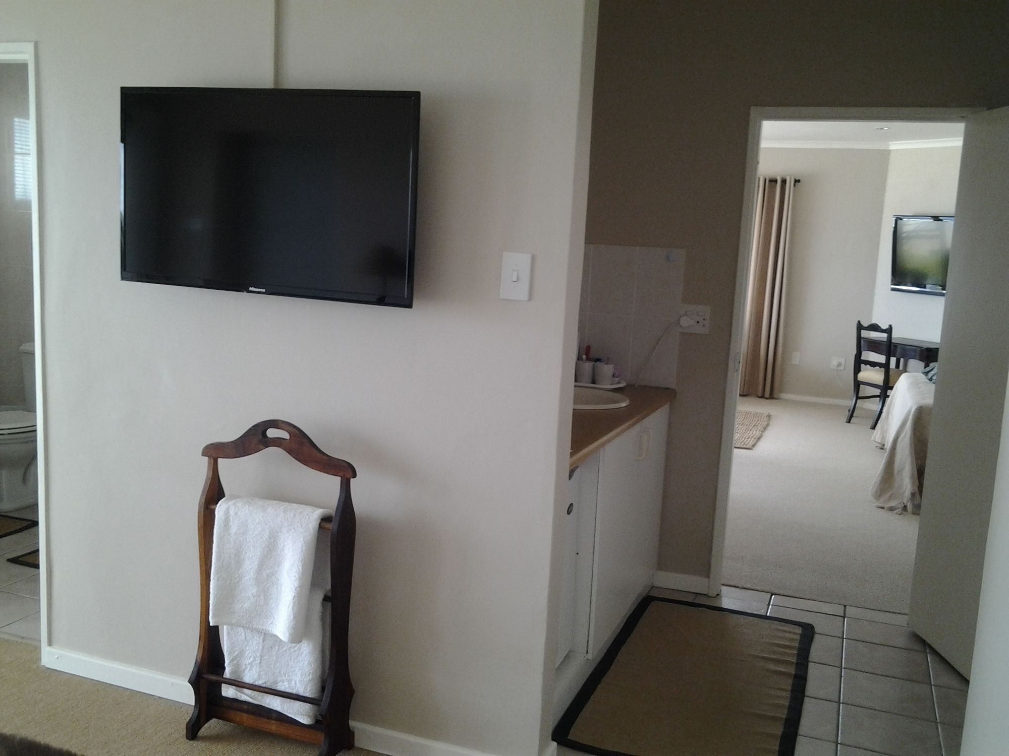 Beaumonte Guesthouse Hermanus Exterior photo